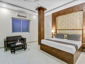 Airport Hotel Golden Jindal