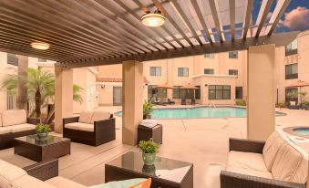 Holiday Inn Express & Suites Carlsbad Beach