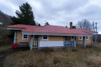 Yubari City Deer Valley Residence Các khách sạn gần JR Shin-Yubari station