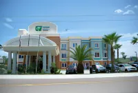 Holiday Inn Express & Suites Port Aransas/Beach Area Hotels in Port Aransas