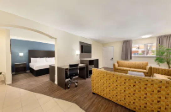 Days Inn by Wyndham Lawton