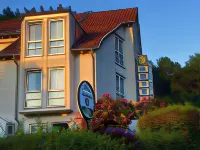 Hotel Garni Niedernhausen Hotels in der Nähe von Hochschule Fresenius Idstein