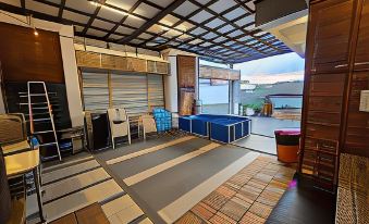 Aqua Hostel