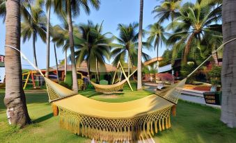 Hon Rom Central Beach Resort