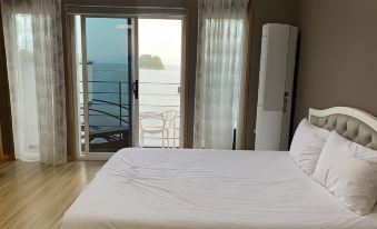 Changwon Mango Pension