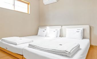 Gyeongju Macaron Kids Pool Villa Pension