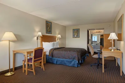 Days Inn by Wyndham Salina South Hotels near Kansas State University Salina Aerospace and Technology Campus