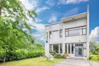 A Qian B&B Hotels in Xiulin Township