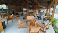 Harmony Magelang Syariah Powered by Cocotel - parking