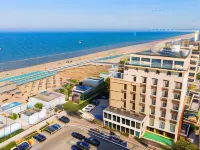 Hotel Adlon - Fronte Mare