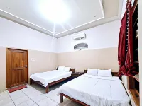 Joglo Dhepis Syariah Borobudur Magelang RedPartner