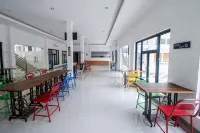 RedDoorz Plus Near Kualanamu Airport