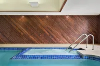 Super 8 by Wyndham Wausau