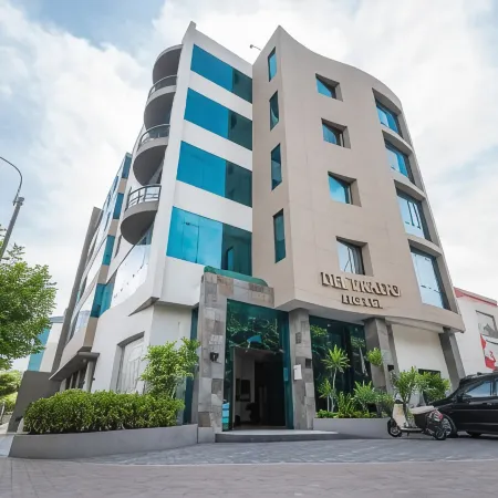 Del Prado Hotel