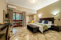 Hotel Numbi & Garden Suites