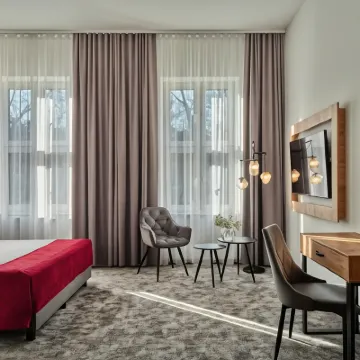 1891年的庭園酒店 鄰近克拉科夫聖安德魯教堂的酒店