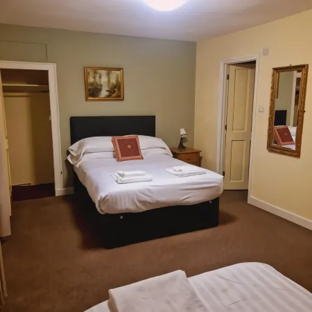 The George & Horn near Newbury Отели в г. Бейсингсток энд Дин Дистрикт