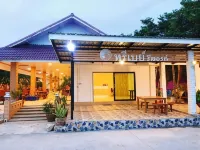 Three Bays Resort Hotels in Prachuap Khiri Khan
