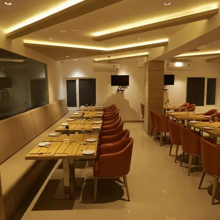 Iswarya Residency