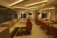 Iswarya Residency Hotels in Kottayam
