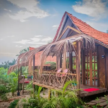 Little India Beach Cottages