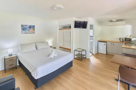RAC Busselton Holiday Park Отели рядом с достопримечательностью «Залив Джограф»