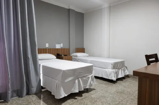 Bombonato Hotel - Fácil Acesso ao Aeroporto e Parque de Exposições Abcz