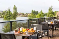 Aiden by Best Western at T'Aim - breakfast