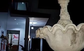 B&S Orchids Suites Hotel