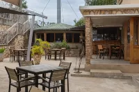 Dutchess Hotel and Restaurant