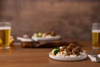 哥倫比亞體育場大道德魯裡套房飯店