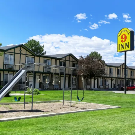 National 9 Inn Price
