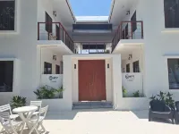 Comfy Cool Breeze by EMzaz Hotels in Dhiffushi