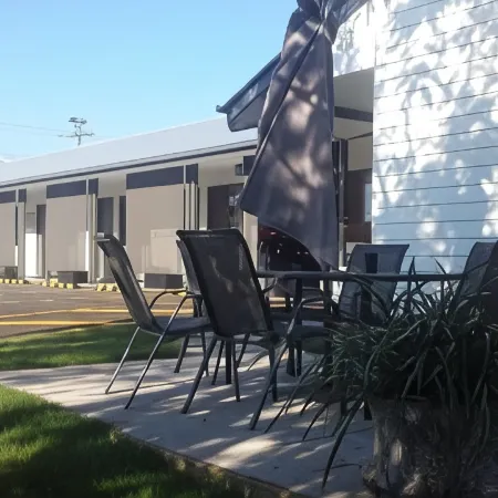 Verandah Motel