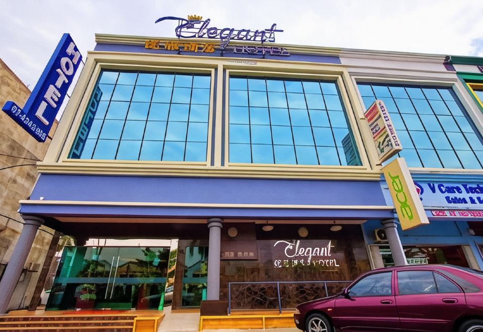 2. 엘레건트 호텔 ..