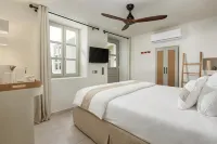 Maison Muse Hotels near Hydra
