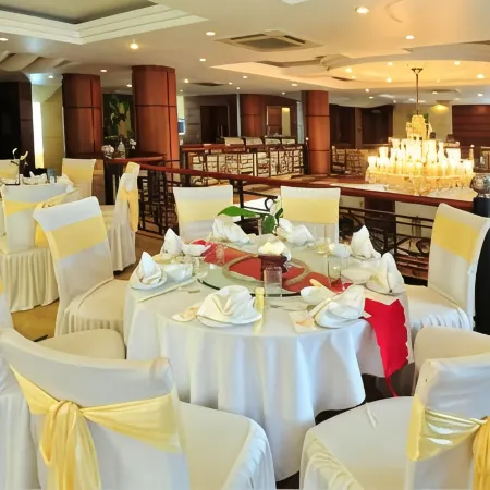 Camela Hotel & Resort