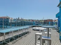 فندق أكتا أزول برشلونة Hotels near لاس اريناس