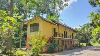 Huaykhakhaeng Country Home Resort