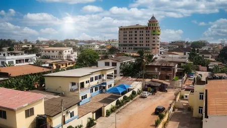 Red Lotus Oasis Отели рядом с достопримечательностью «TEMP BOOTH F 787/1 (AMERICAN EMBASSY»