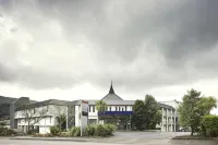 Edit Picton Hotels in Bay of Many Coves