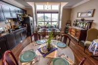 Brookside Inn Boutique Hotel Hotels in Abbotsford