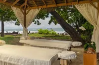 Capitán Suizo Beachfront Boutique Hotel