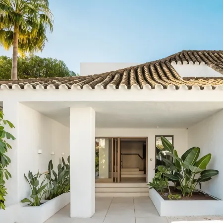 Anfitrión Villas & Suites