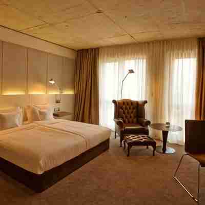 塗鴉畫廊設計飯店 Rooms