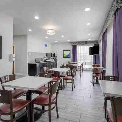 Best Western Executive Inn Dining/Meeting Rooms