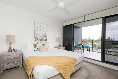 Sevan Apartments Forster - parkir