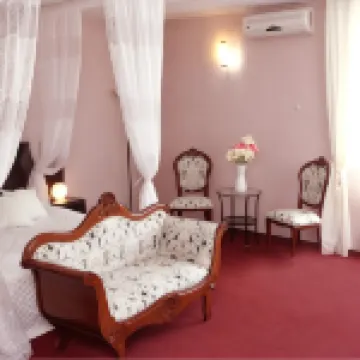 12 Rooms  호텔