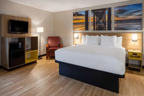 Days Inn by Wyndham Pleasant Prairie Kenosha Hotels in Kenosha