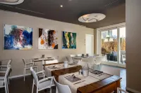 Spluga Sosta & Hotel Hotels in Domaso